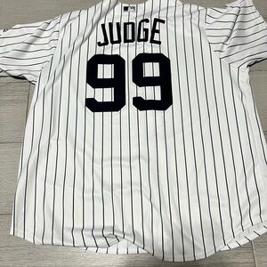 Aaron Judge New York Yankees white pinstripes jersey xxl